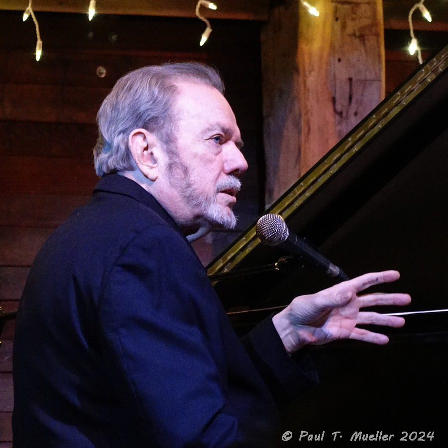 Review: Jimmy Webb’ shares his legendary songs and stories