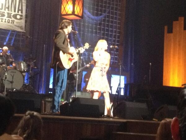 Bruce Robison and Kelly Willis ignite the Blasters’ “Border Radio”